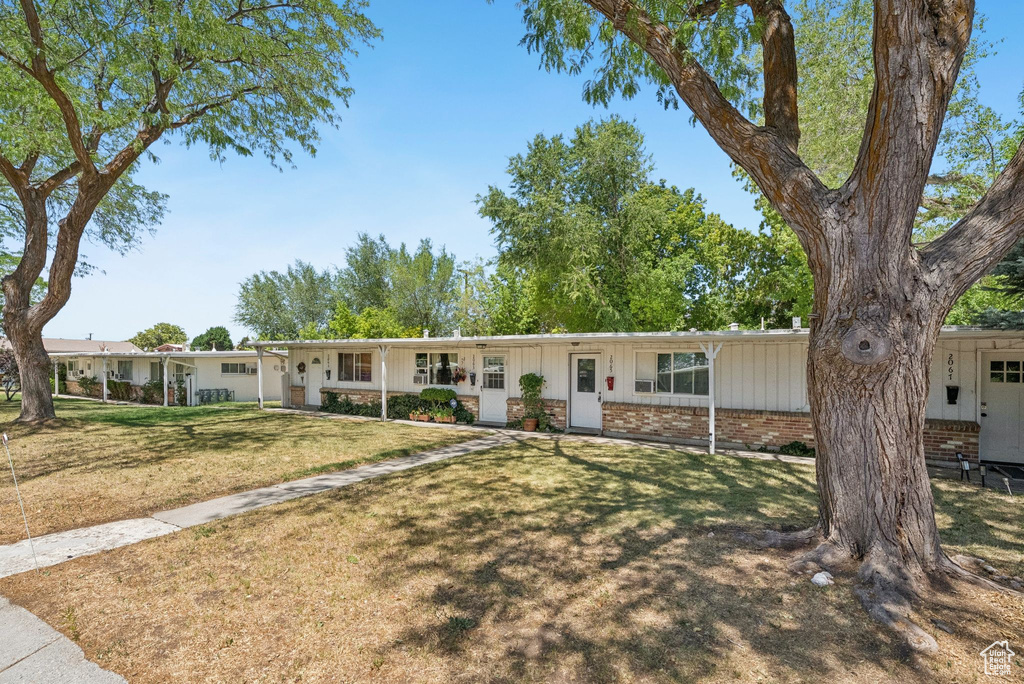 2065 E 3335 S Millcreek, UT 84109