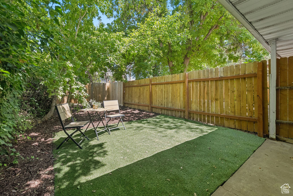 2065 E 3335 S Millcreek, UT 84109