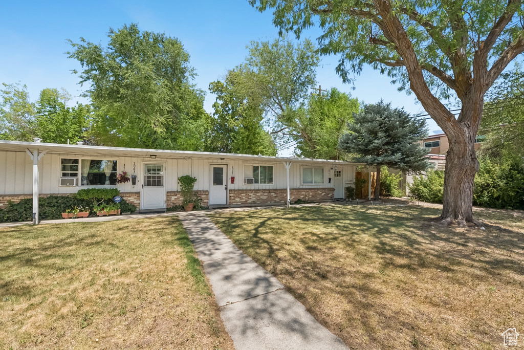 2065 E 3335 S Millcreek, UT 84109