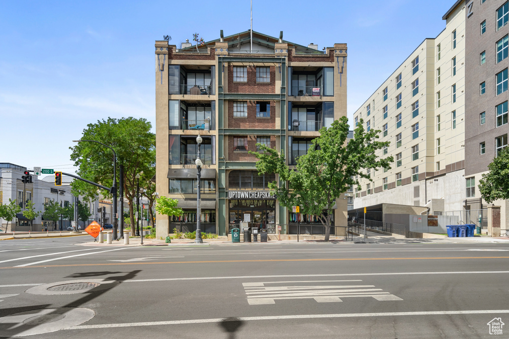 380 W 200 S #405 Salt Lake City, UT 84101