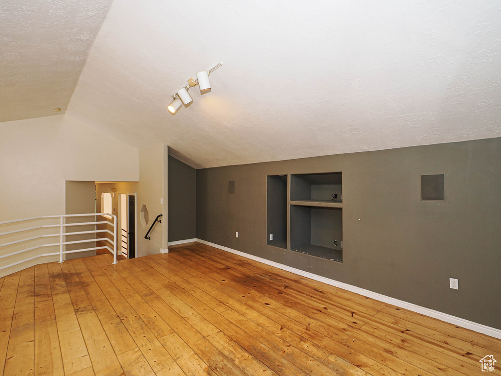 9352 SWEET MEADOW LN Sandy, UT 84070