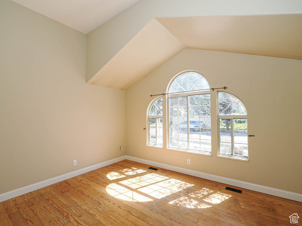 9352 SWEET MEADOW LN Sandy, UT 84070