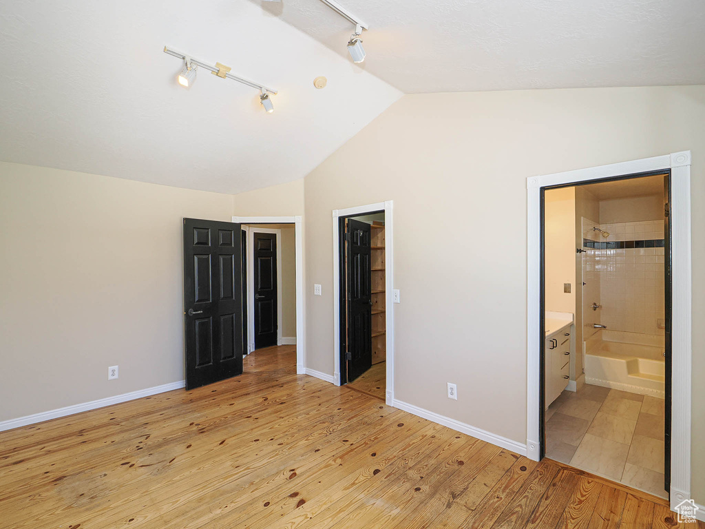 9352 SWEET MEADOW LN Sandy, UT 84070