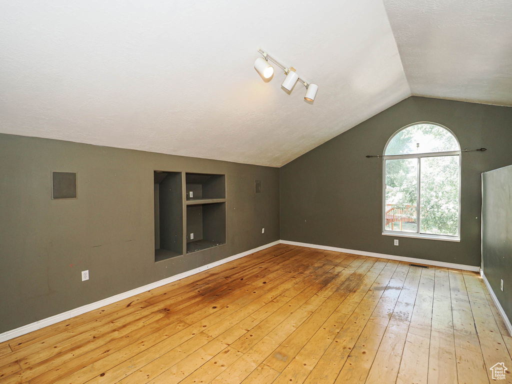 9352 SWEET MEADOW LN Sandy, UT 84070