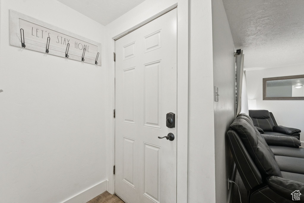 2553 E 6550 S Uintah, UT 84405