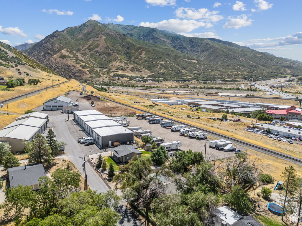 2553 E 6550 S Uintah, UT 84405