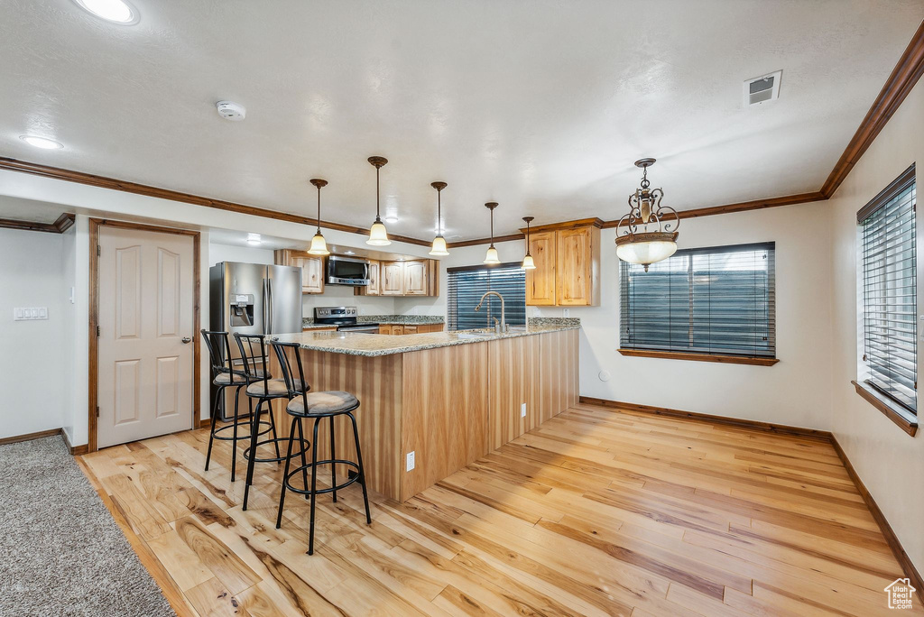 12159 S SWENSEN CIR Riverton, UT 84096
