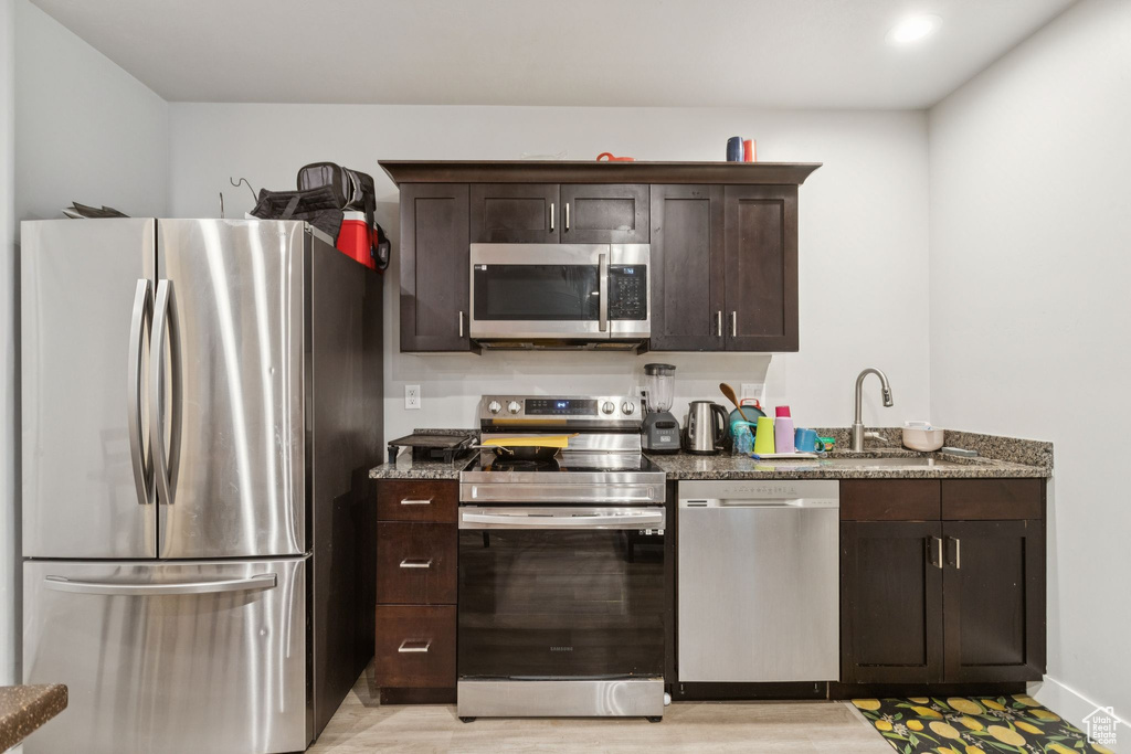 7926 N BRISTLECONE RD Eagle Mountain, UT 84005
