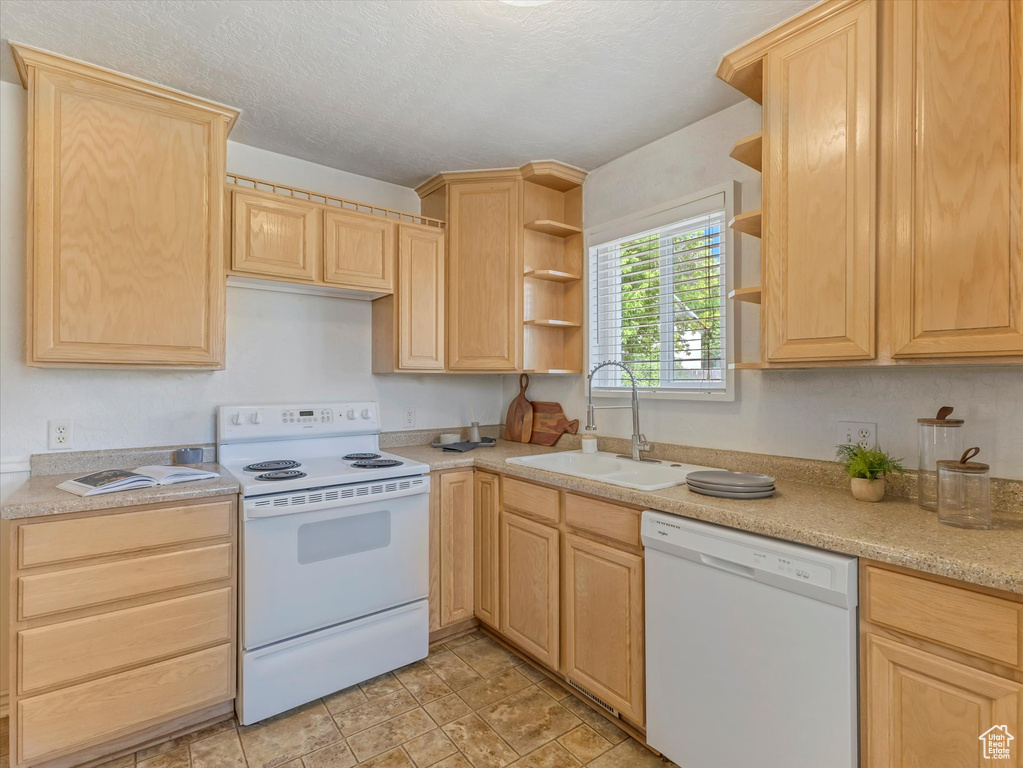 535 E GARDEN AVE Salt Lake City, UT 84106