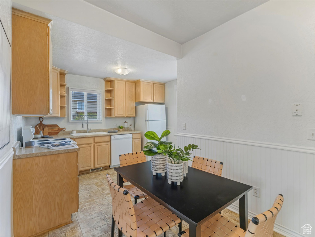 535 E GARDEN AVE Salt Lake City, UT 84106