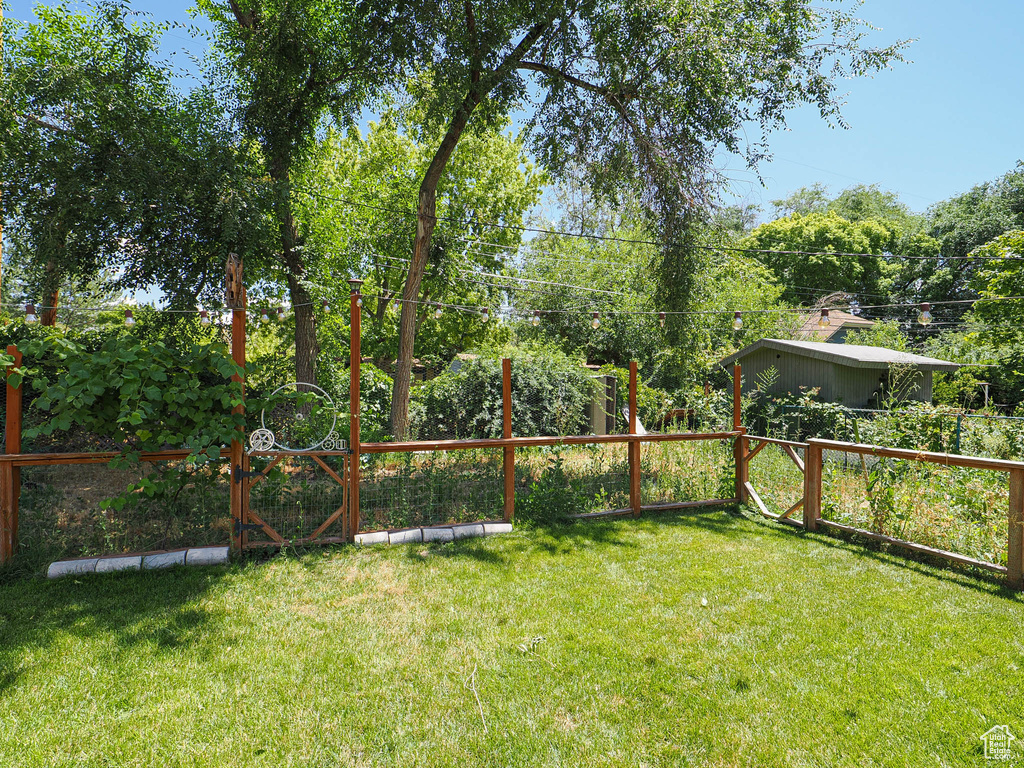 2513 PARK ST Salt Lake City, UT 84106