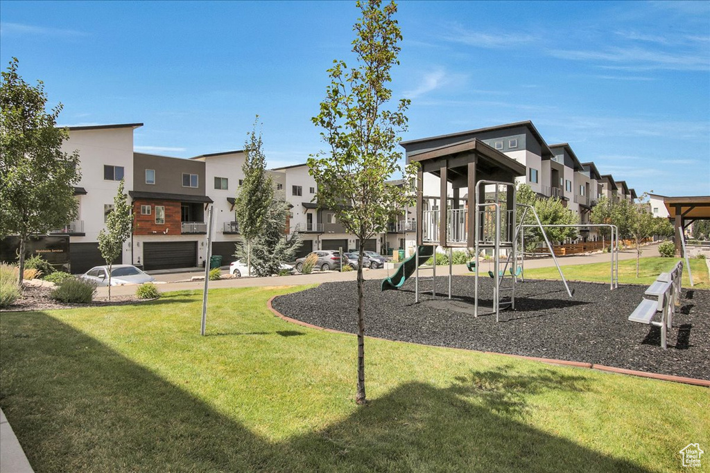 2245 N 450 W Layton, UT 84041
