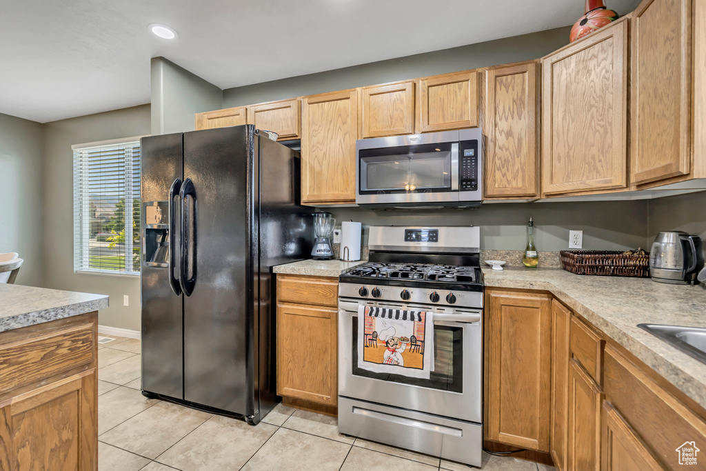 6059 BAYSHORE DR Stansbury Park, UT 84074