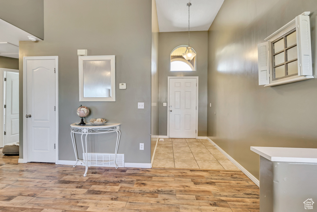 6059 BAYSHORE DR Stansbury Park, UT 84074