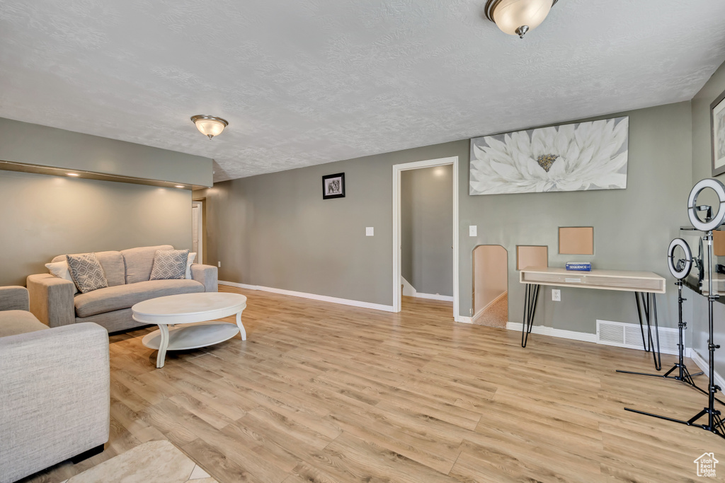 6059 BAYSHORE DR Stansbury Park, UT 84074