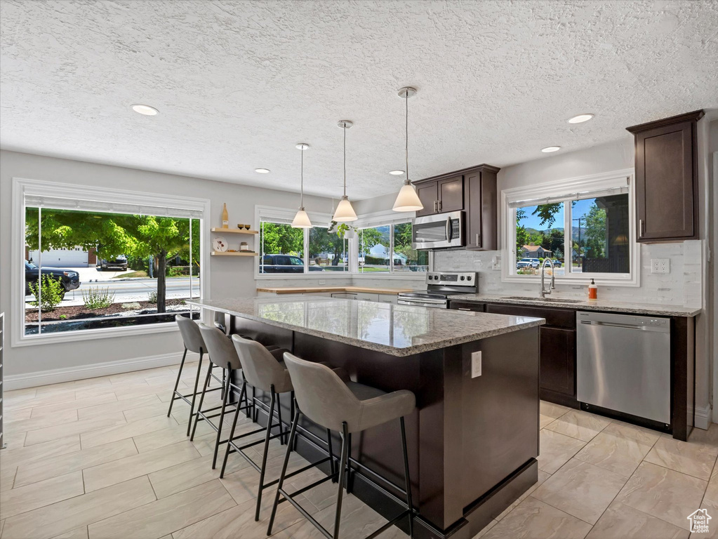 935 N 400 E Bountiful, UT 84010