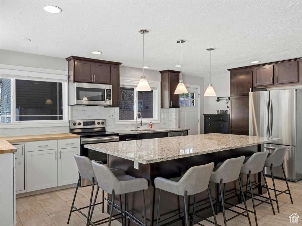 935 N 400 E Bountiful, UT 84010