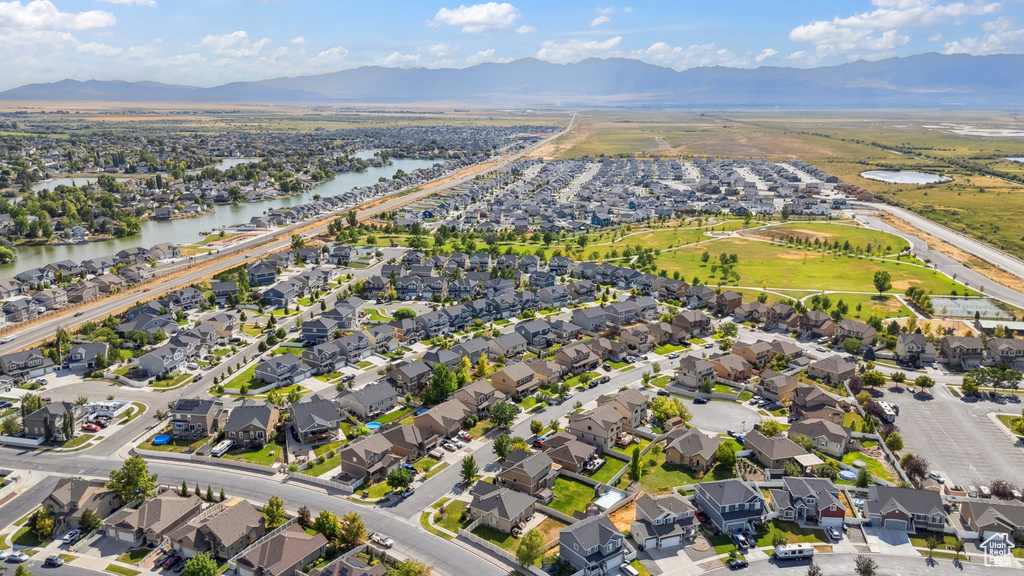 13 W CLEAR WATER DR Stansbury Park, UT 84074