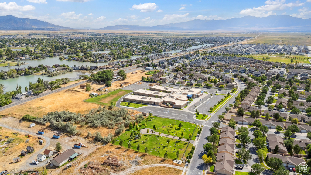 13 W CLEAR WATER DR Stansbury Park, UT 84074