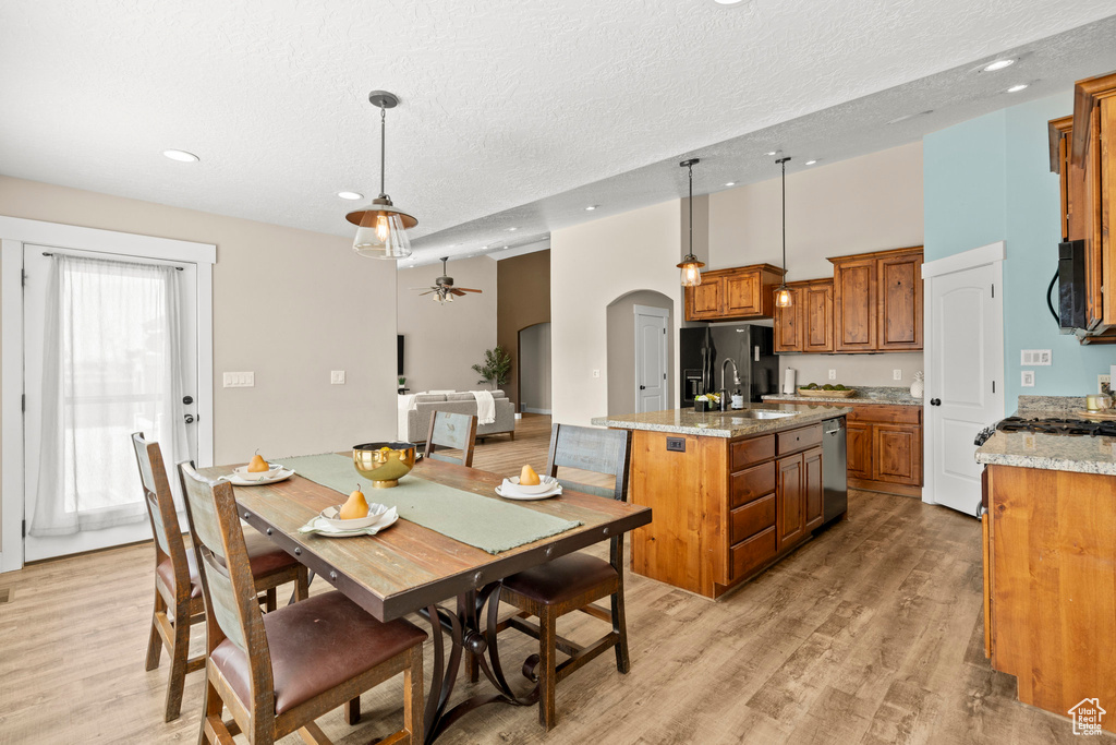 4056 N RUSSELL RD Eagle Mountain, UT 84005