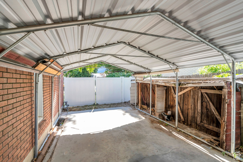 6300 S ASHWOOD DR Murray, UT 84121