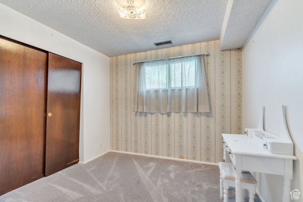 6300 S ASHWOOD DR Murray, UT 84121