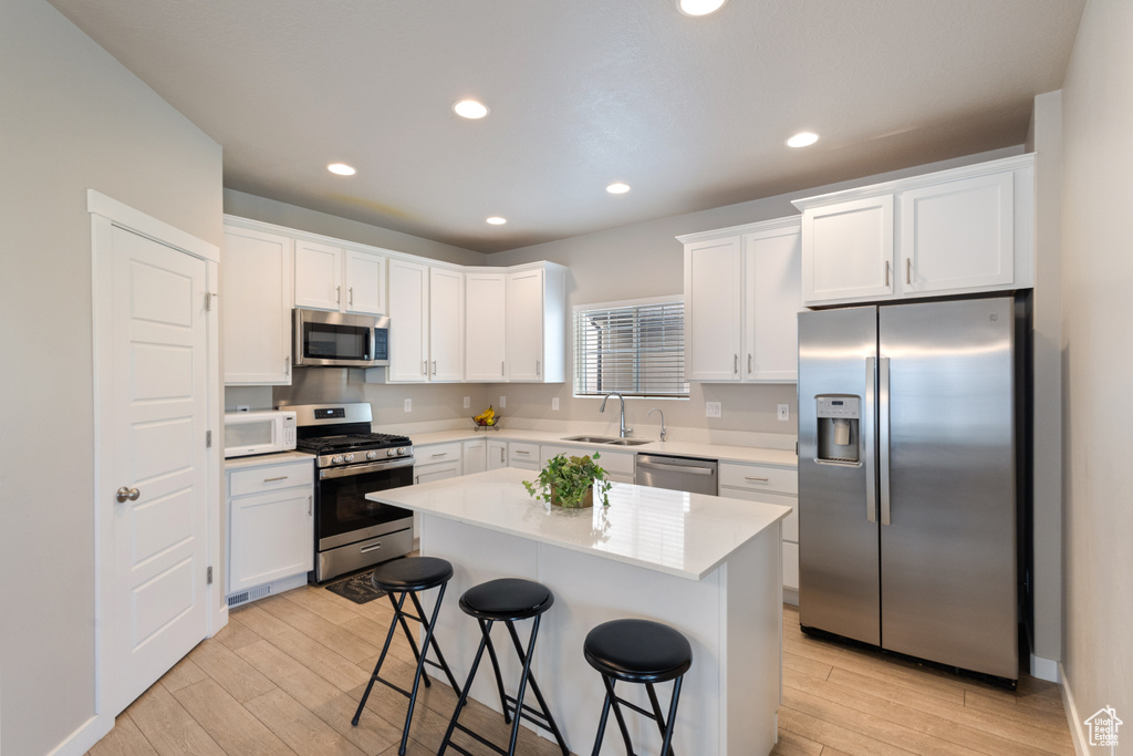 7697 W WEST KING TOP RD Magna, UT 84044