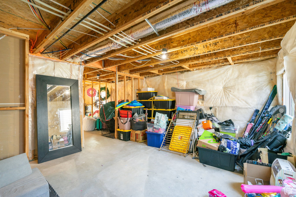 3239 S IRON HILL CIR Saratoga Springs, UT 84045