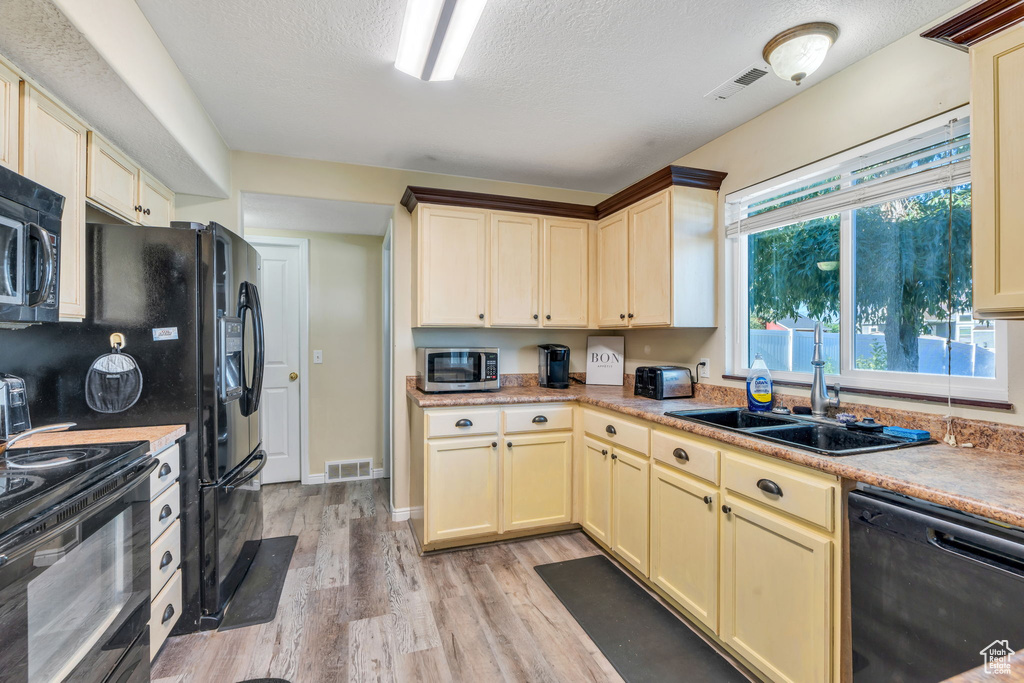 5499 N HEATHER WAY Stansbury Park, UT 84074