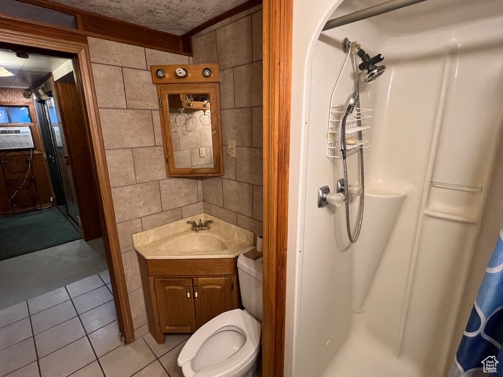 1675 W WARNOCK AVE West Valley City, UT 84119