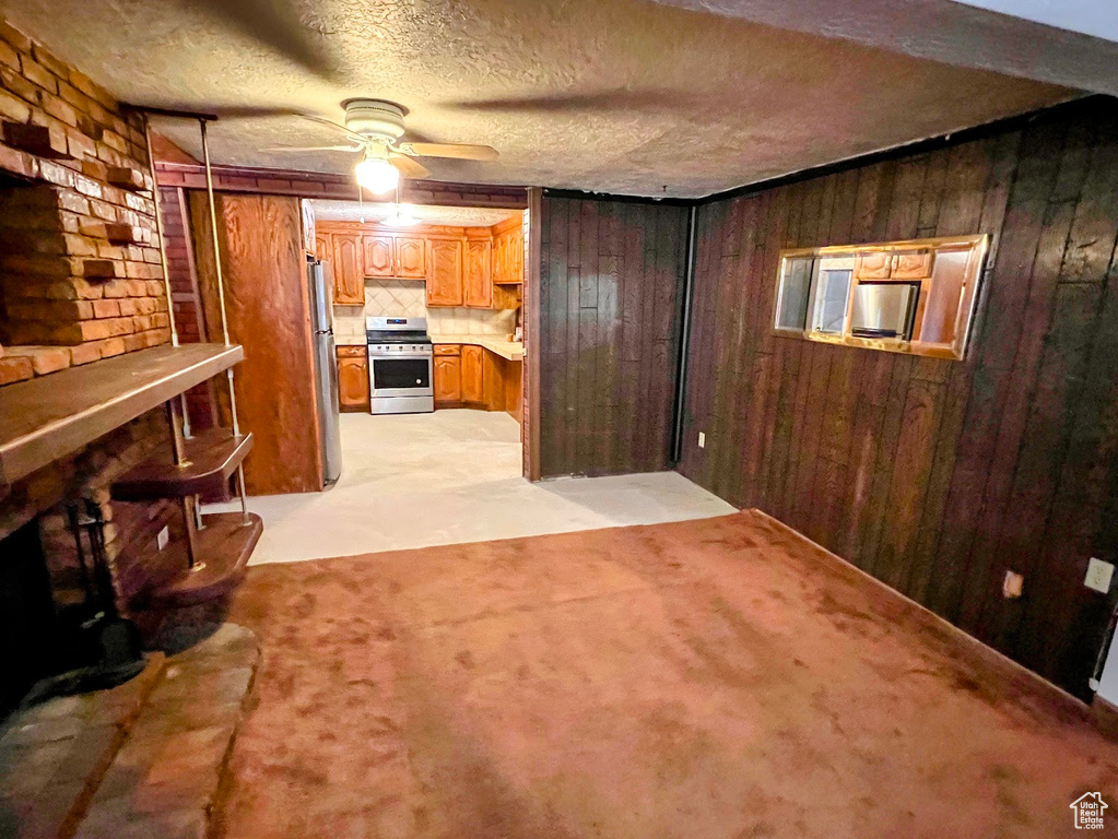 1675 W WARNOCK AVE West Valley City, UT 84119