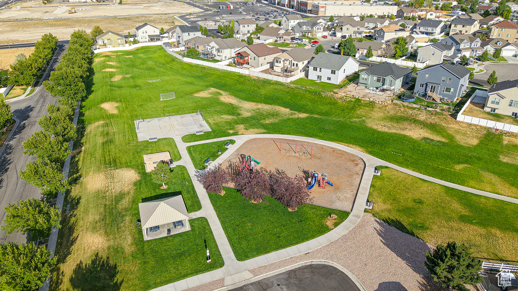 214 W QUARTZ RD Tooele, UT 84074