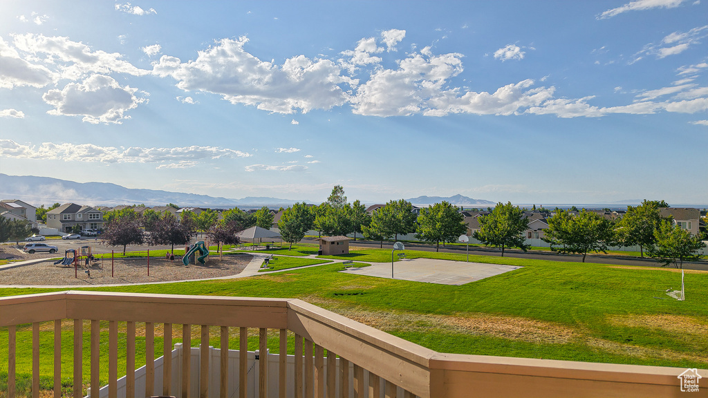 214 W QUARTZ RD Tooele, UT 84074