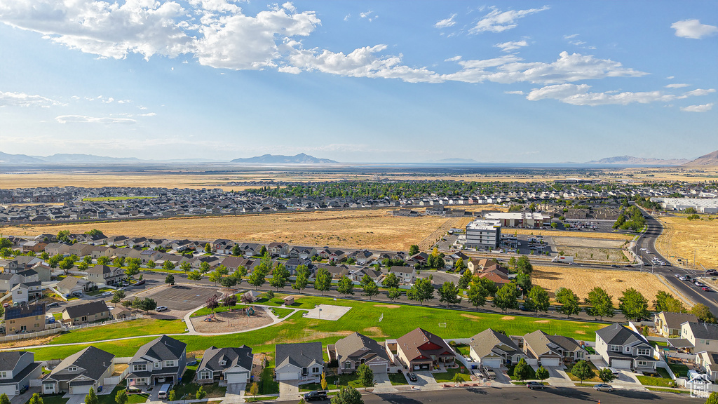 214 W QUARTZ RD Tooele, UT 84074