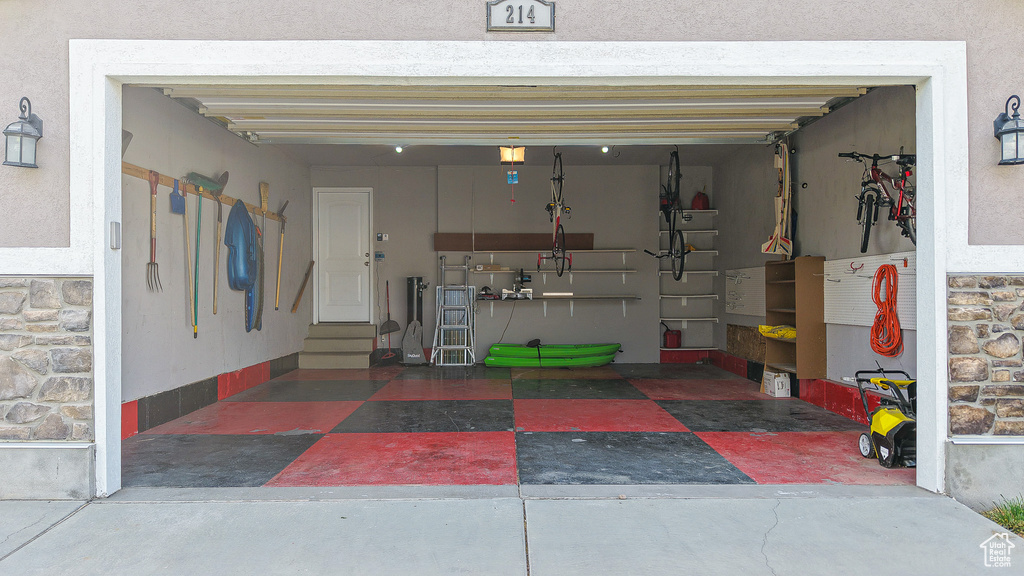 214 W QUARTZ RD Tooele, UT 84074