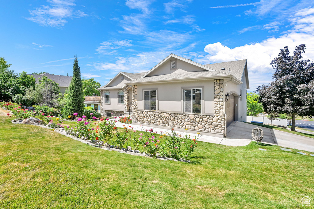 882 MANCHESTER RD Kaysville, UT 84037