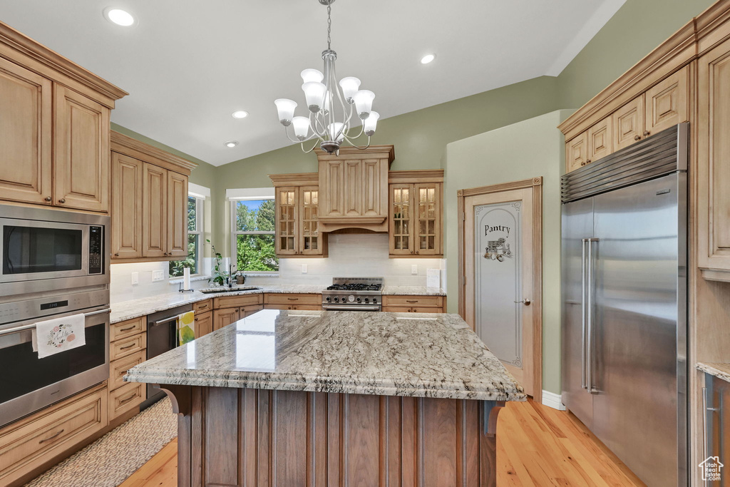882 MANCHESTER RD Kaysville, UT 84037