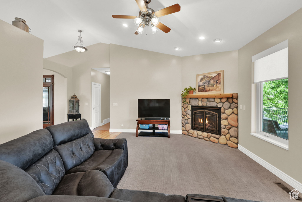 882 MANCHESTER RD Kaysville, UT 84037