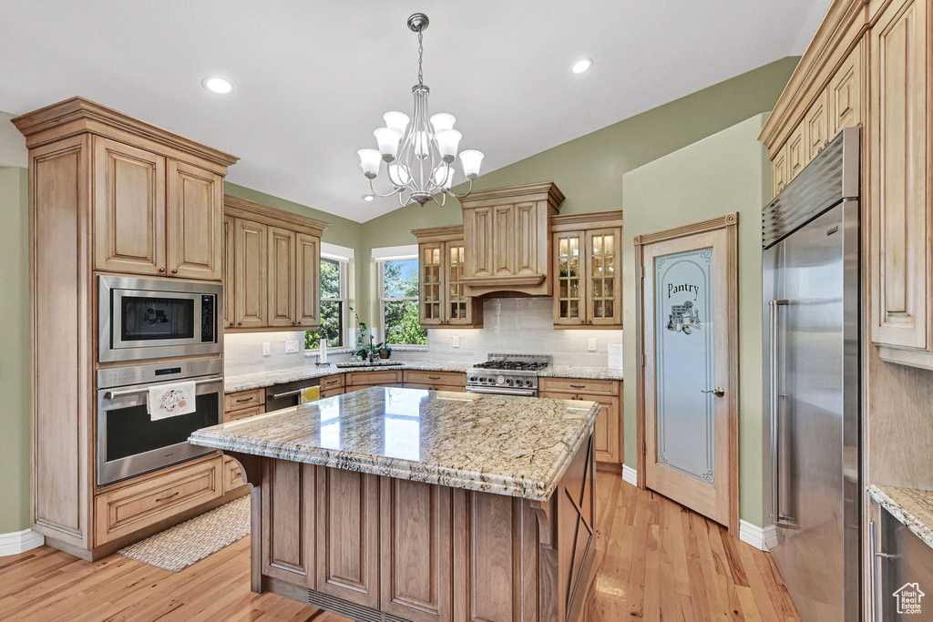 882 MANCHESTER RD Kaysville, UT 84037