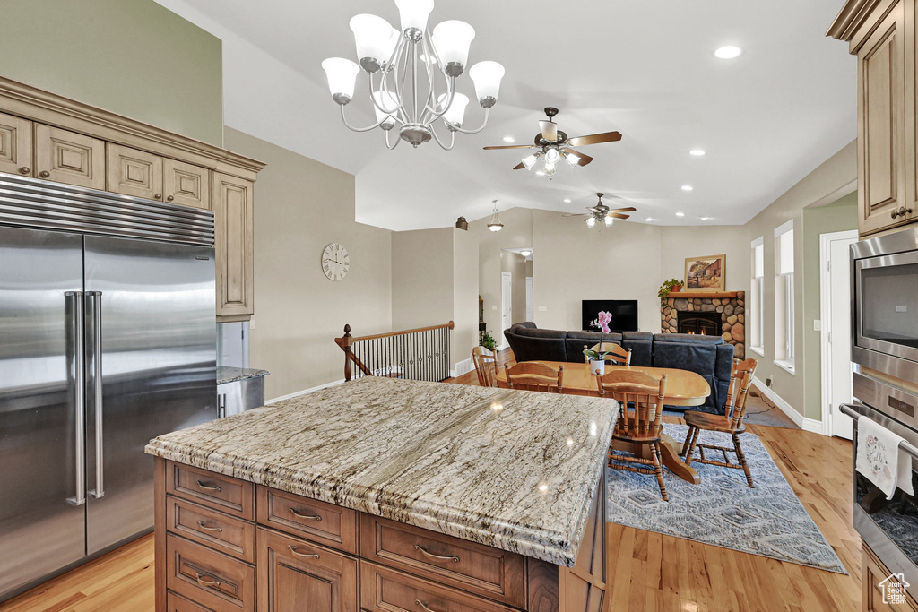 882 MANCHESTER RD Kaysville, UT 84037