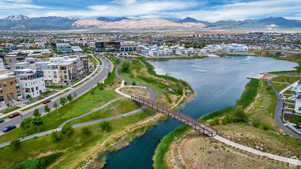 5439 W BURNTSIDE AVE South Jordan, UT 84009