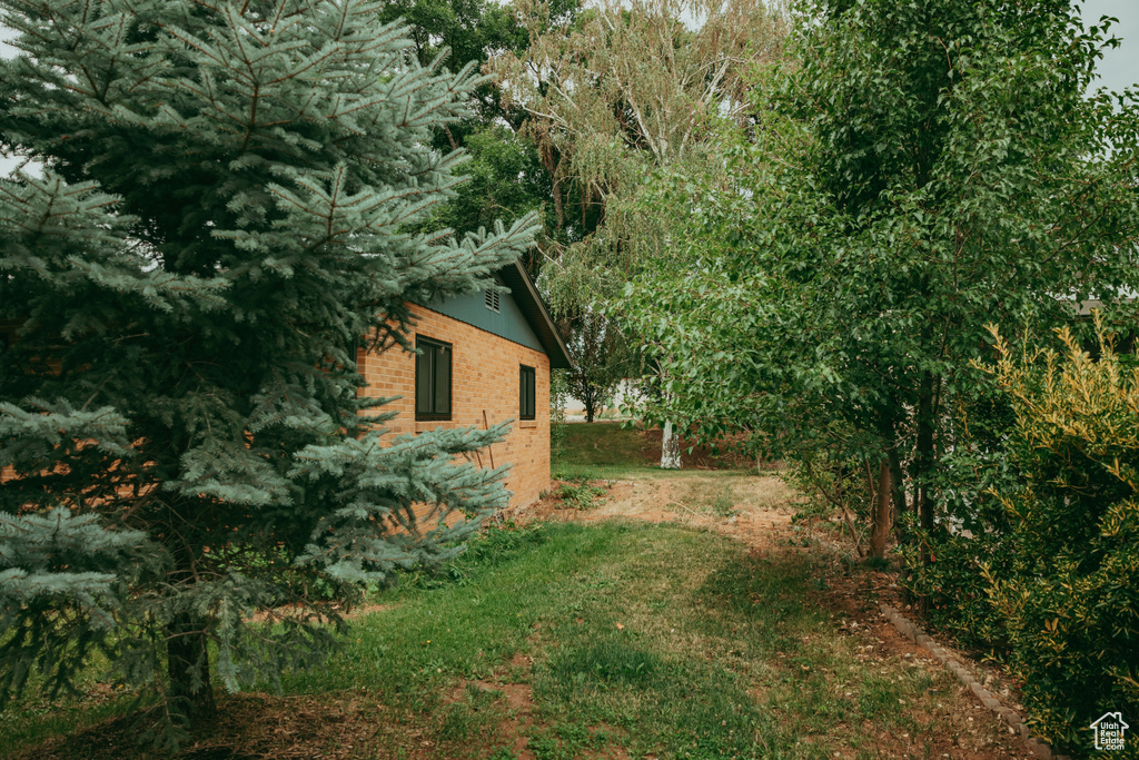63 N 100 W Blanding, UT 84511