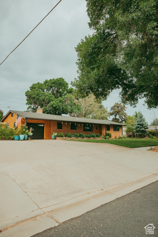 63 N 100 W Blanding, UT 84511