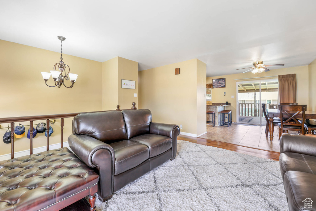 457 NOBLE RD Tooele, UT 84074