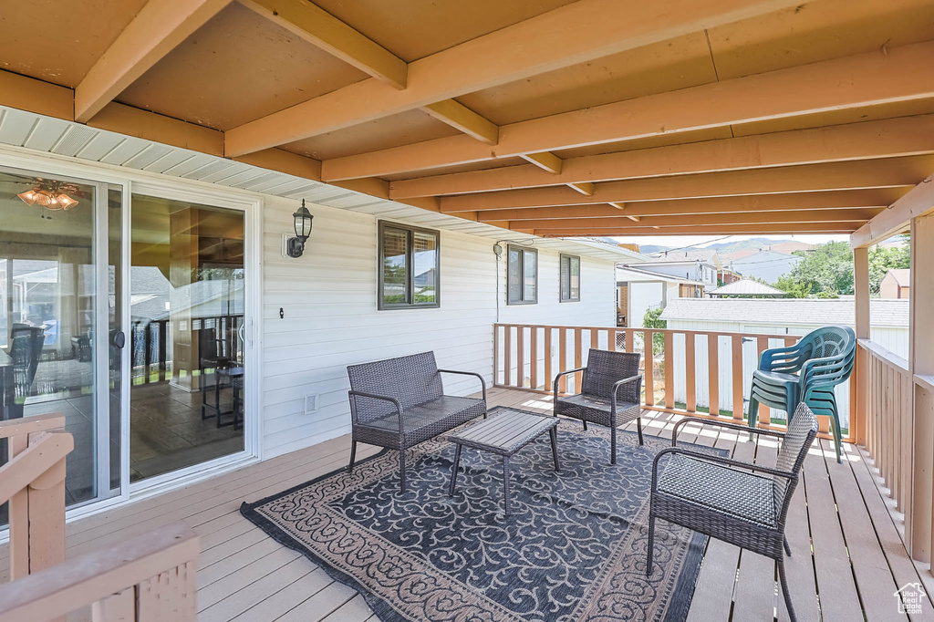 457 NOBLE RD Tooele, UT 84074