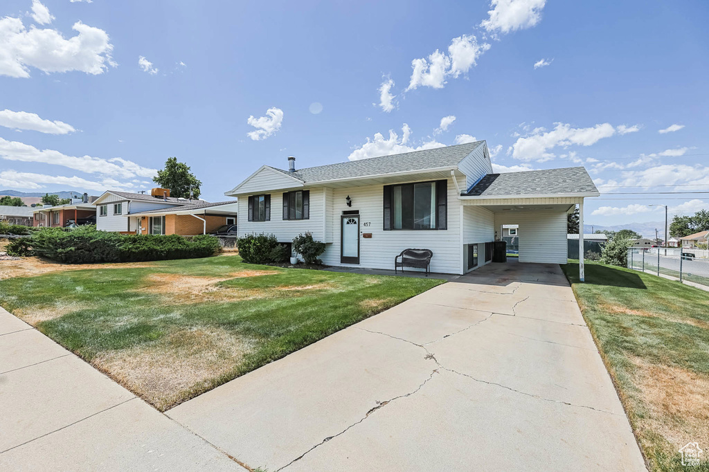 457 NOBLE RD Tooele, UT 84074