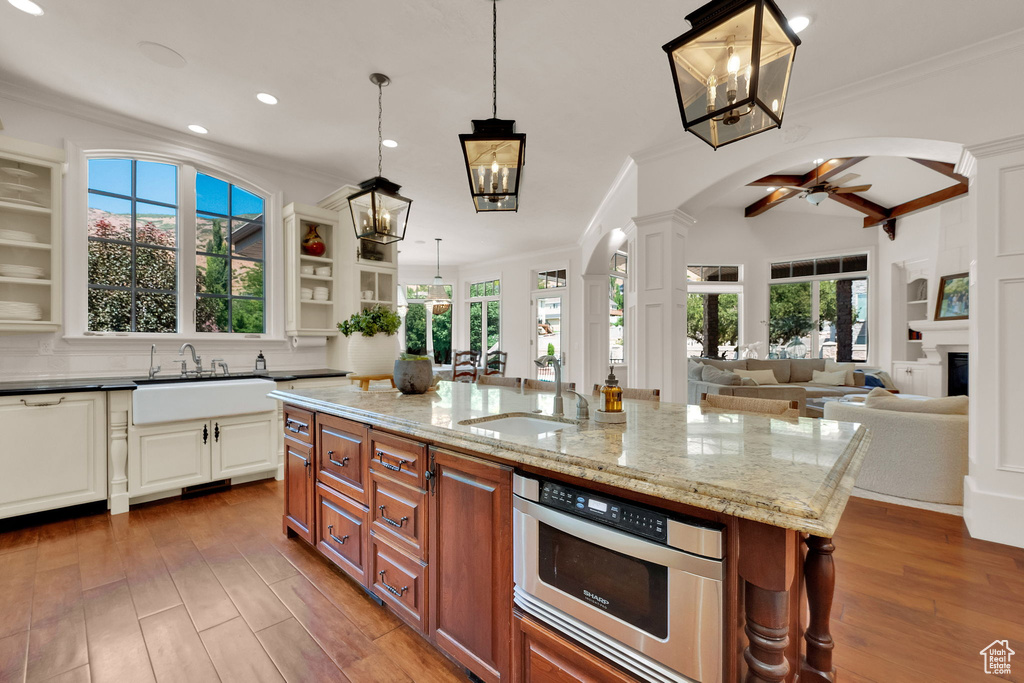1051 E 100 N Lindon, UT 84042