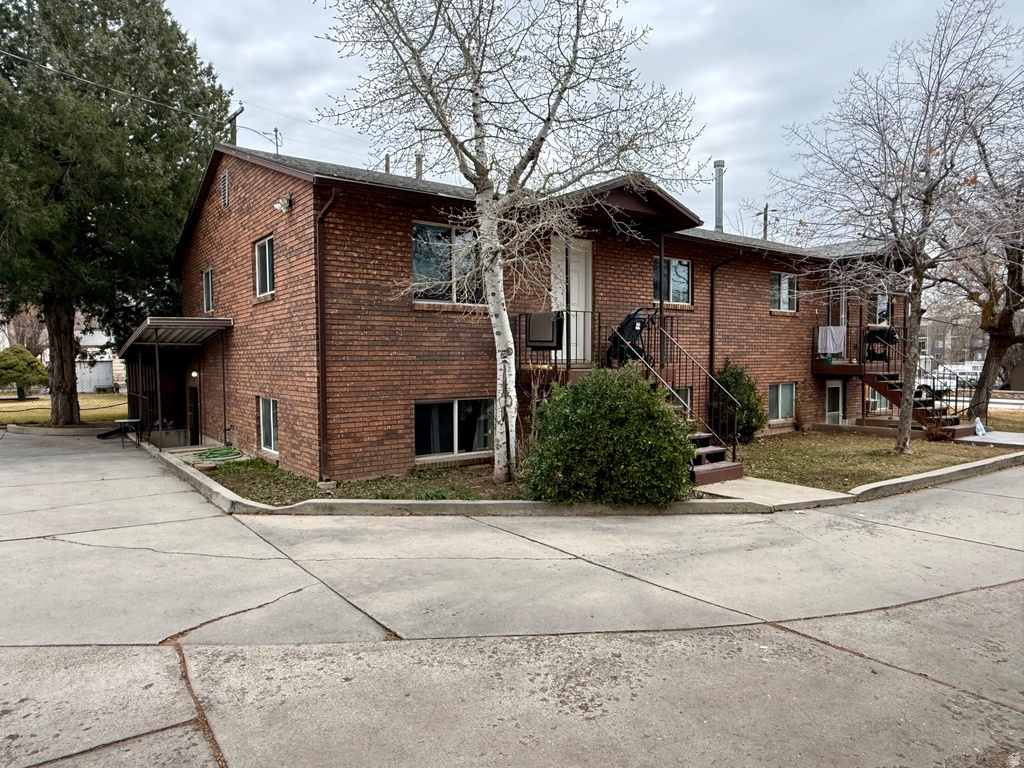 54 W 250 N Clearfield, UT 84015