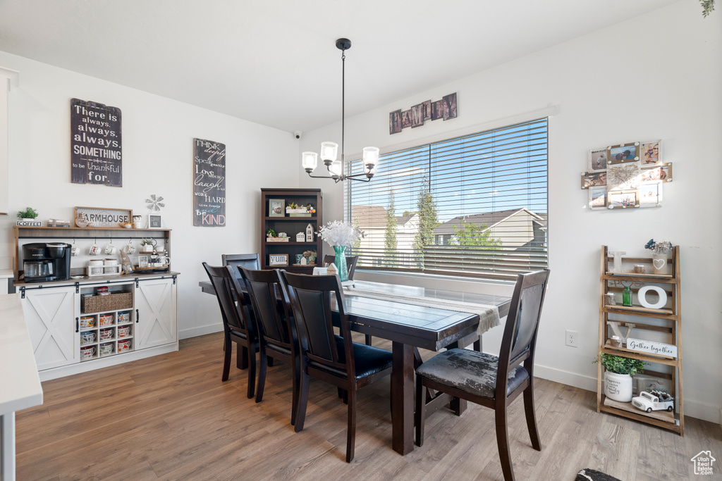 885 S CRIDDLE RD Syracuse, UT 84075