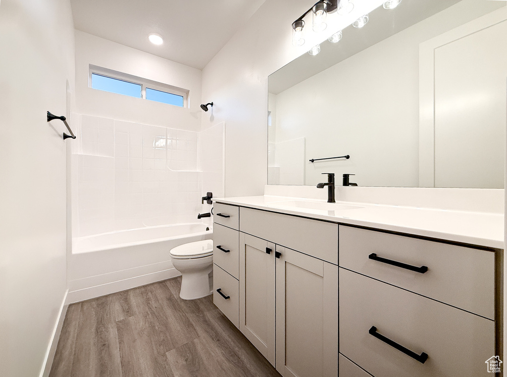 Photo 20 for MLS #2100845 at 3360 W Bonita #21
